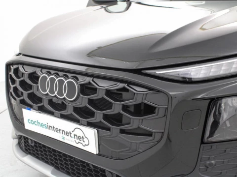 Audi Q3 AUDI Q3 SUV LAUNCH EDITION E-HYBRID 200 KW S TRONIC