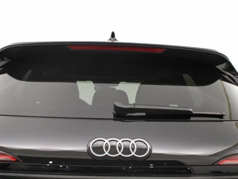 Audi Q3 AUDI Q3 SUV LAUNCH EDITION E-HYBRID 200 KW S TRONIC