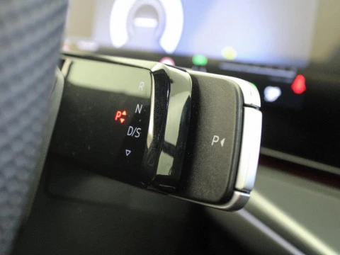 Audi Q3 AUDI Q3 SUV LAUNCH EDITION E-HYBRID 200 KW S TRONIC