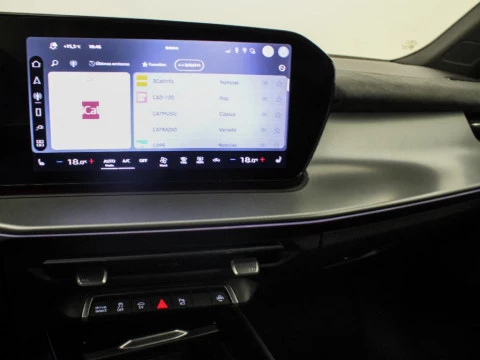 Audi Q3 AUDI Q3 SUV LAUNCH EDITION E-HYBRID 200 KW S TRONIC