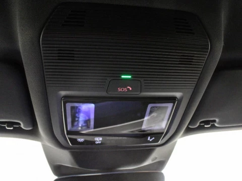 Audi Q3 AUDI Q3 SUV LAUNCH EDITION E-HYBRID 200 KW S TRONIC