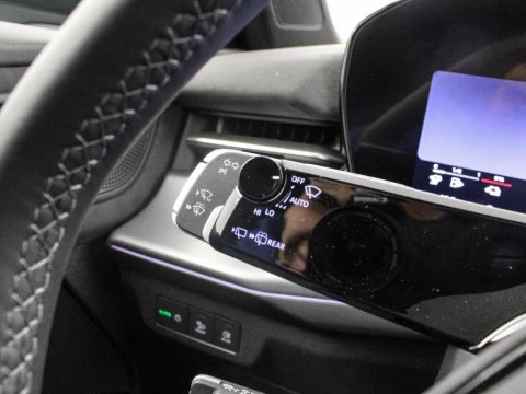 Audi Q3 AUDI Q3 SUV LAUNCH EDITION E-HYBRID 200 KW S TRONIC