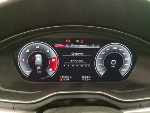 Audi A4 Avant Advanced 40 TDI 140kW quatt S tron