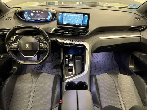 Peugeot 3008 Hybrid 225 Allure Pack e-EAT8 165 kW (225 CV)