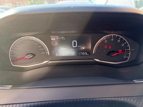 Peugeot 2008 Active BlueHDI 81kW (110CV)