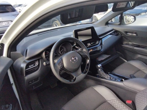 Toyota C-HR 2.0 180H Advance