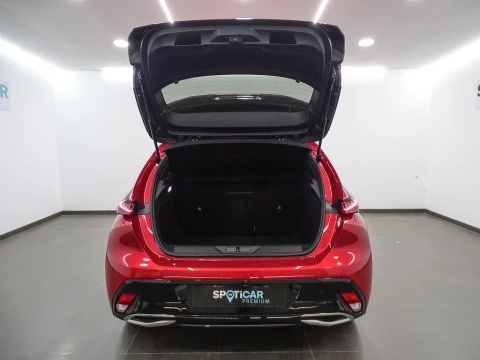 Peugeot 308 5P GT BlueHDi 130 S&S EAT8