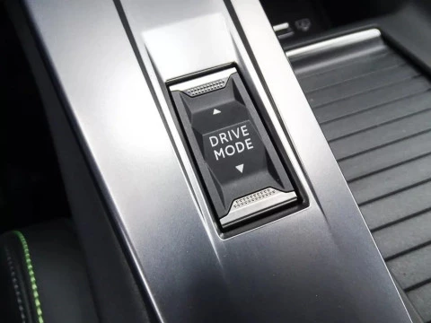 Peugeot 308 5P GT BlueHDi 130 S&S EAT8