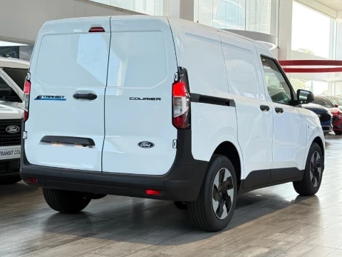 Ford Transit Courier Van BEV 54kWh 100kW Trend Auto