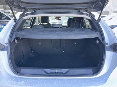 Peugeot 308 5P Allure Puretech 130 S&S EAT8
