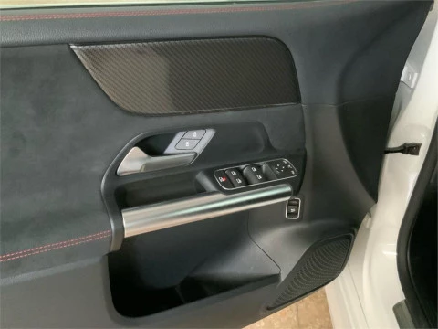 Mercedes-Benz Clase B 180