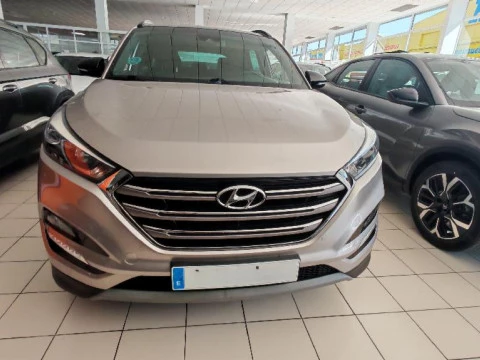 Hyundai Tucson 1.6 TGDI BLUEDRIVE GO SKY DCT 2WD 5P