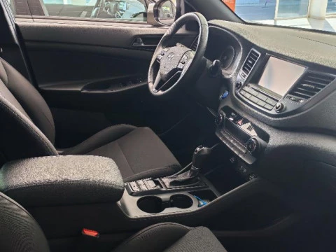 Hyundai Tucson 1.6 TGDI BLUEDRIVE GO SKY DCT 2WD 5P