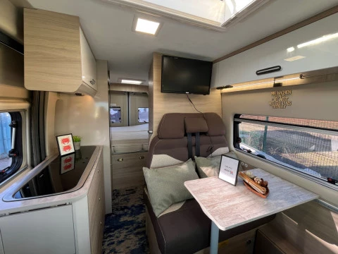 OTRAS MARCAS Vantasy FORSTER VANTASY CIV1