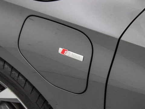 Audi A3 1.5 40 TFSI E S TRONIC GENUINE ED SPBACK 204 5P