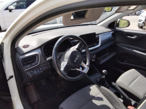 Kia Stonic 1.2 DPi 62kW (84CV) Concept