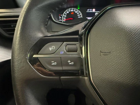 Peugeot 208 BlueHDi 73kW (100CV) Active