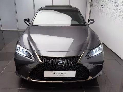 Lexus ES 2.5 300h F Sport Lexus ES 2.5 300h F Sport