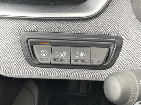 Renault Clio techno Eco-G 100cv (74kW)