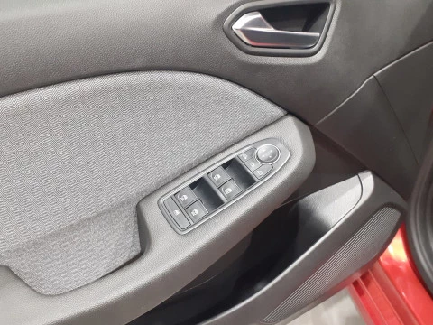 Renault Clio  E-TECH Full Hybrid Techno 105kW