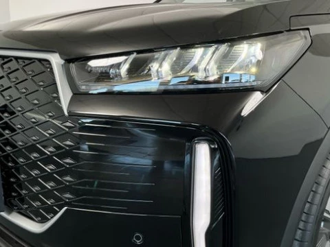 EBRO S400 1.5 DHE HEV Excellence CVT