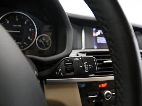 BMW X3 2.0 SDRIVE18D 5P