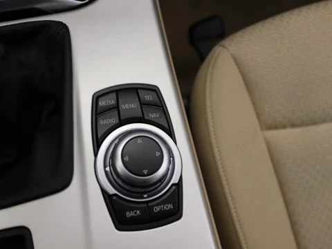 BMW X3 2.0 SDRIVE18D 5P