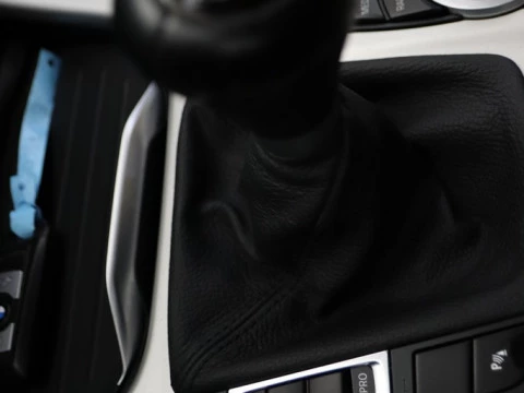 BMW X3 2.0 SDRIVE18D 5P