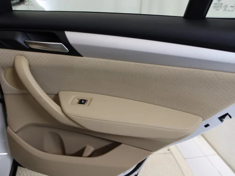 BMW X3 2.0 SDRIVE18D 5P