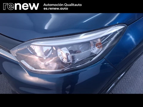 Renault Captur  TCe Energy Limited 66kW (4.75)