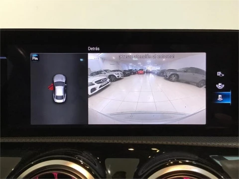 Mercedes-Benz CLA 200 D DCT