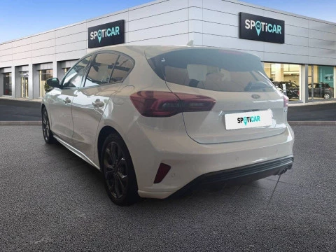 Ford Focus 1.0 Ecoboost MHEV 92kW ST-Line X