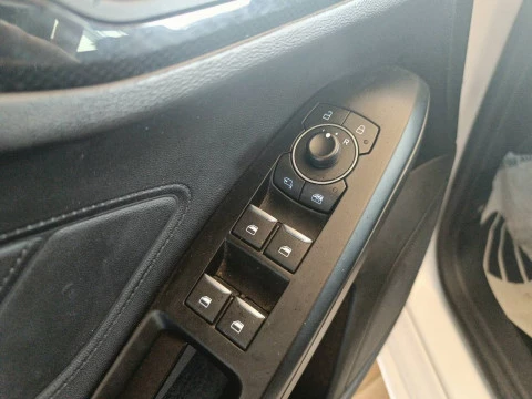 Ford Focus 1.0 Ecoboost MHEV 92kW ST-Line X