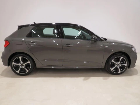 Audi A1 Sportback Adrenalin Black edition 30 TFSI 85 kW (116 CV) S tronic