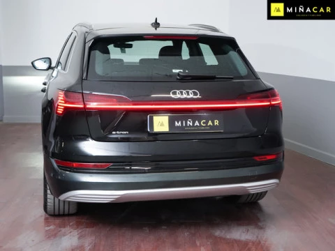 Audi e-tron Advanced 55 quattro 300 kW (408 CV)