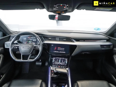 Audi e-tron Advanced 55 quattro 300 kW (408 CV)