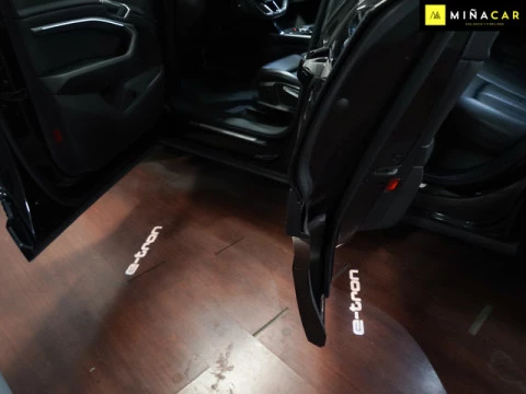 Audi e-tron Advanced 55 quattro 300 kW (408 CV)