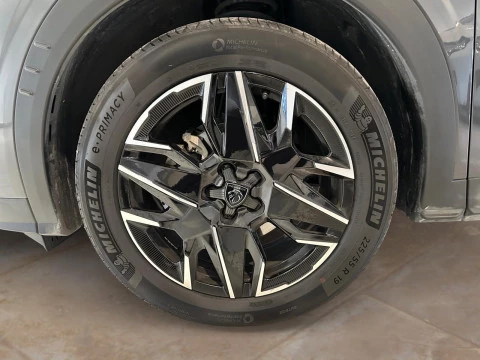 Peugeot 3008 Hybrid 1.2 107KW Allure eDCS6