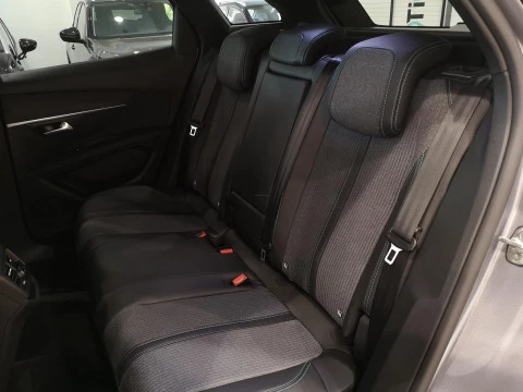 Peugeot 3008 1.2 PureTech 96KW S&S Allure Pack