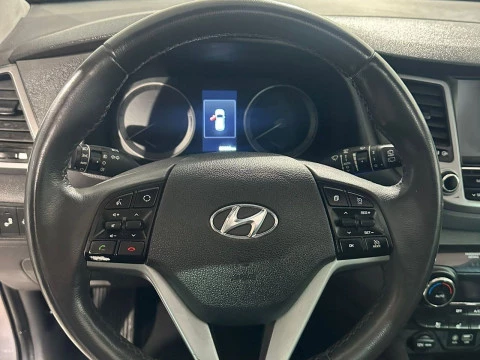 Hyundai Tucson 1.7 CDRI STYLE DT 4X2 141