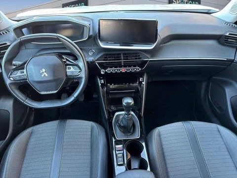 Peugeot 2008 Allure Pack BlueHDI 81kW (110CV)