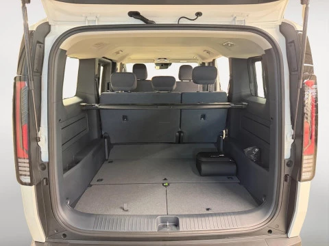 Kia PV5 Cargo Passenger L2H1 Long Range Plus