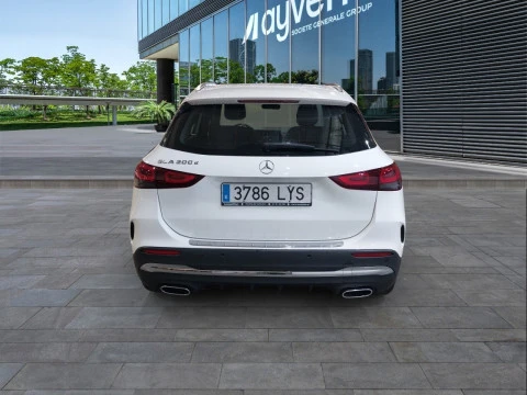 Mercedes-Benz GLA GLA 200 D