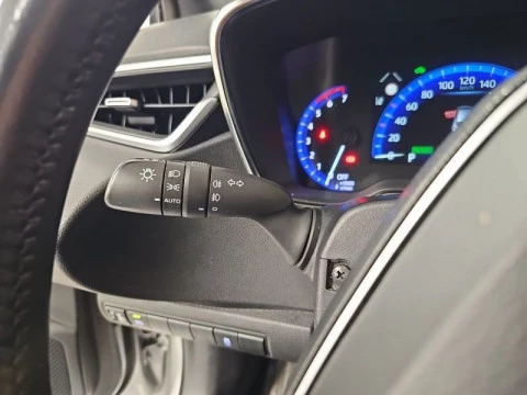 Toyota Corolla 1.8 125H STYLE E-CVT