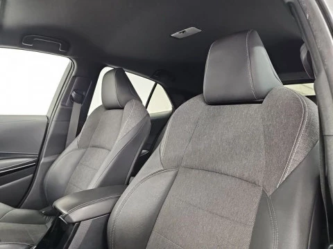 Toyota Corolla 1.8 125H STYLE E-CVT