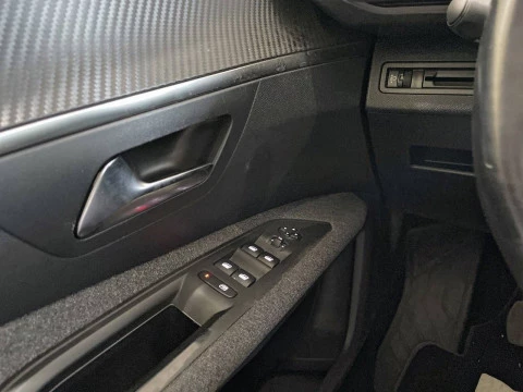 Peugeot 3008 1.5L BlueHDi 96kW (130CV) S&S Active