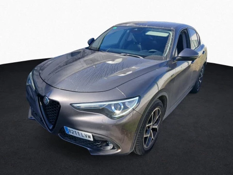 Alfa Romeo Stelvio 2.2 Diésel 140kW (190CV) Sprint RWD