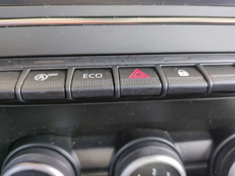 Renault Clio Intens TCe 67 kW (91CV)
