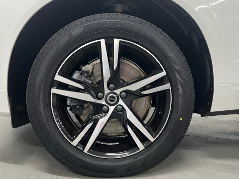 Volvo XC60 XC60 R-Design, B4 mild hybrid (diésel)