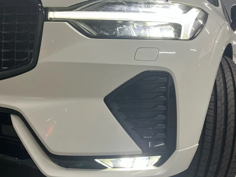 Volvo XC60 XC60 R-Design, B4 mild hybrid (diésel)